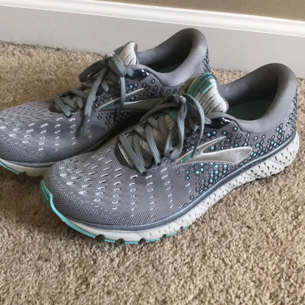 NWOT Brooks Glycerin running shoes
